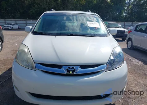 2008 Toyota Sienna Limited z USA, uszkodzony, nr VIN 5TDZK22C38S195363